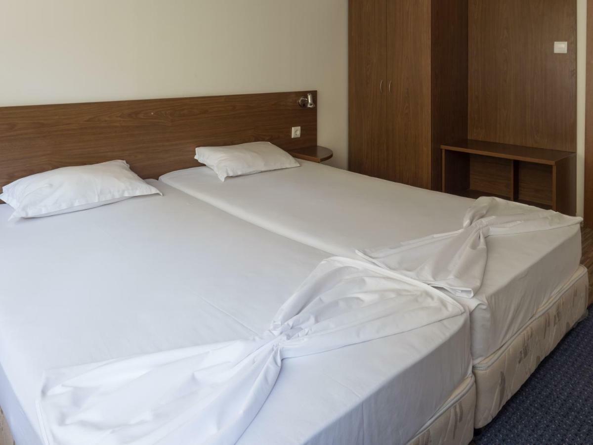 Family Park Hotel Kyoshkove Sjumen Eksteriør bilde