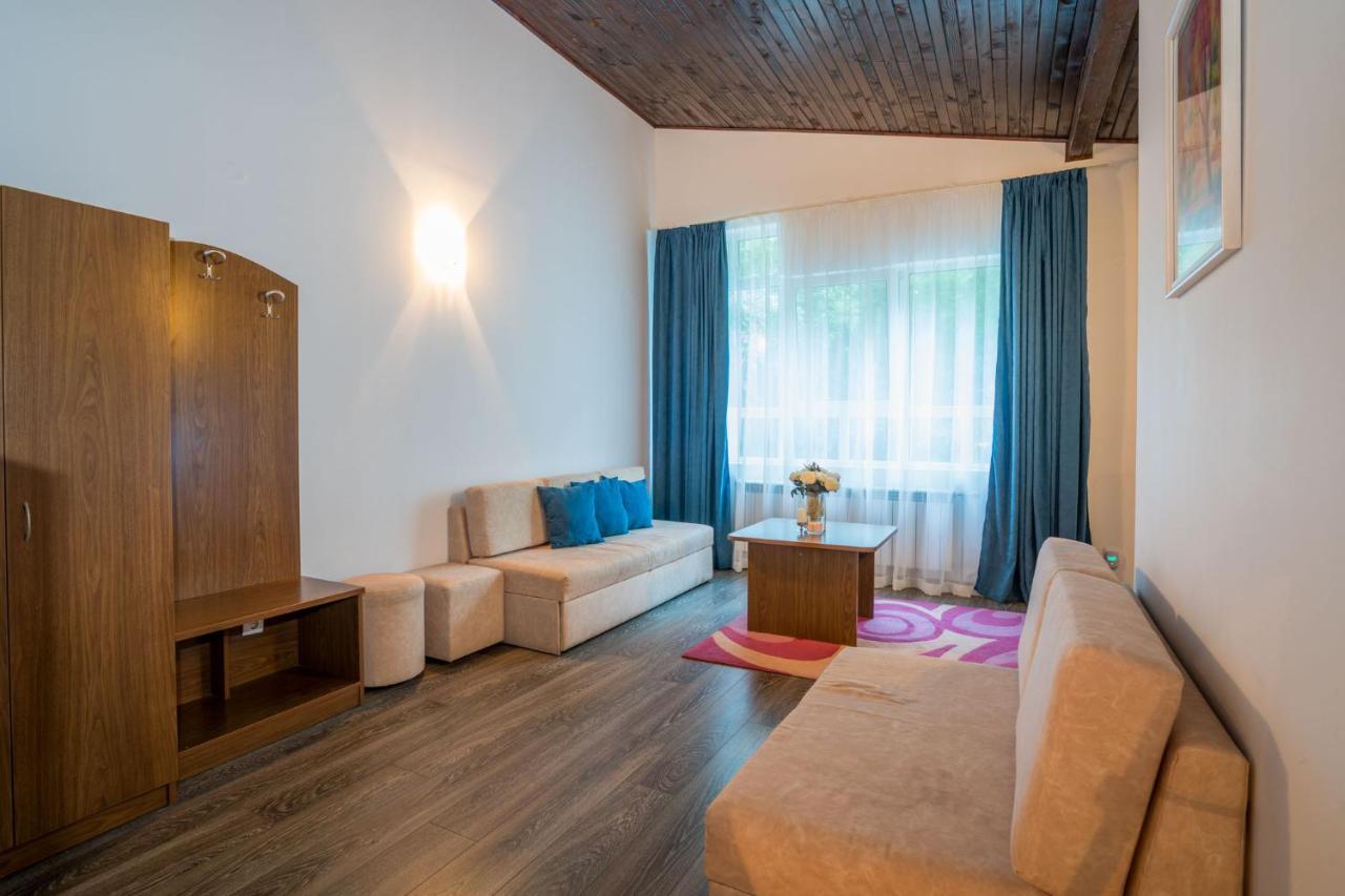 Family Park Hotel Kyoshkove Sjumen Eksteriør bilde