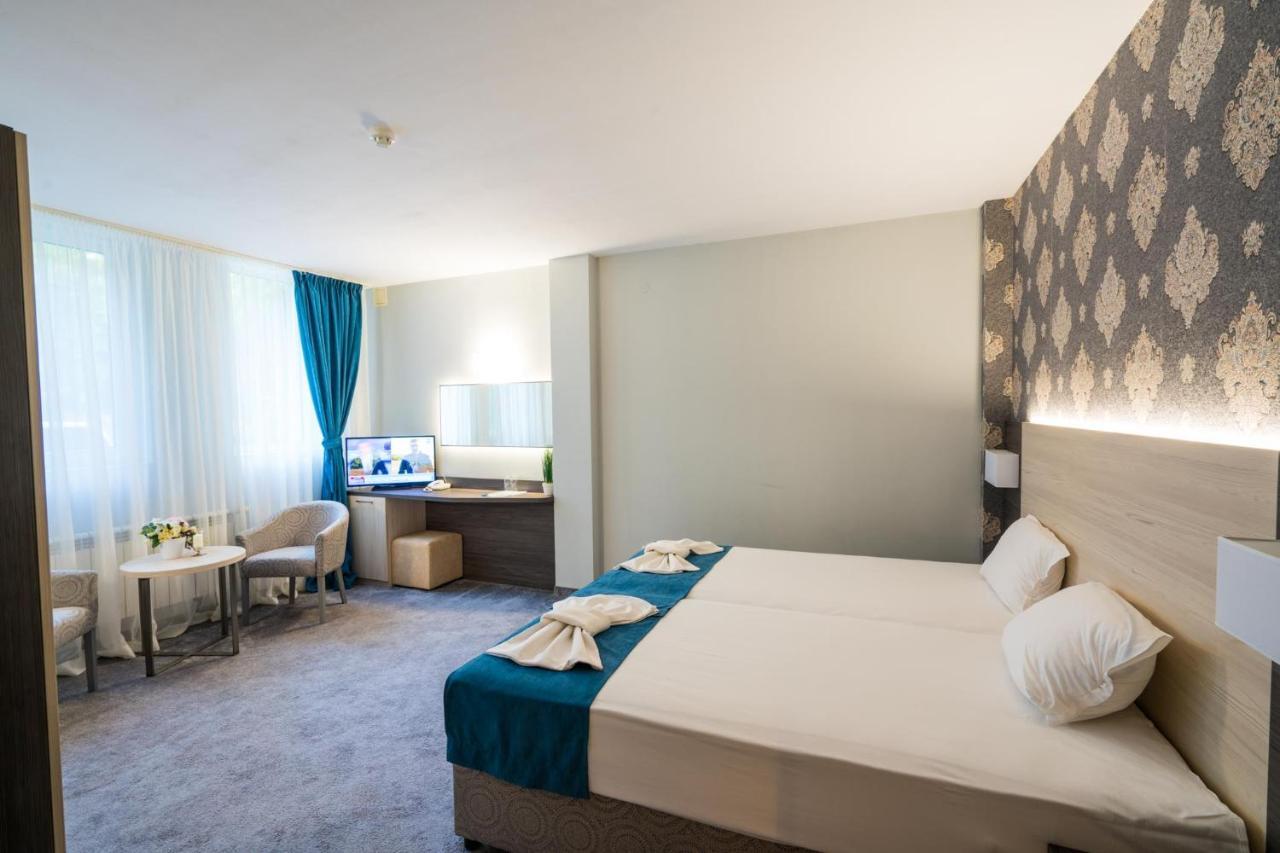 Family Park Hotel Kyoshkove Sjumen Eksteriør bilde